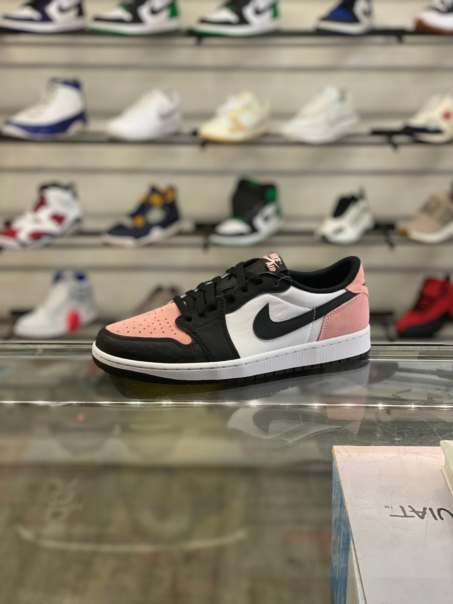 Air Jordan 1 Low Bleached Coral