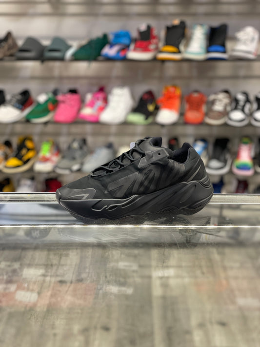 Adidas Yeezy 700 MNVN Triple Black