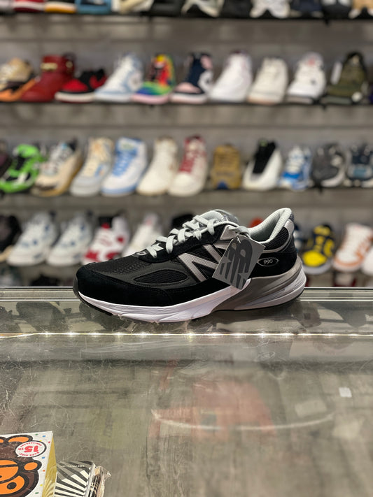 New Balance 990 Black