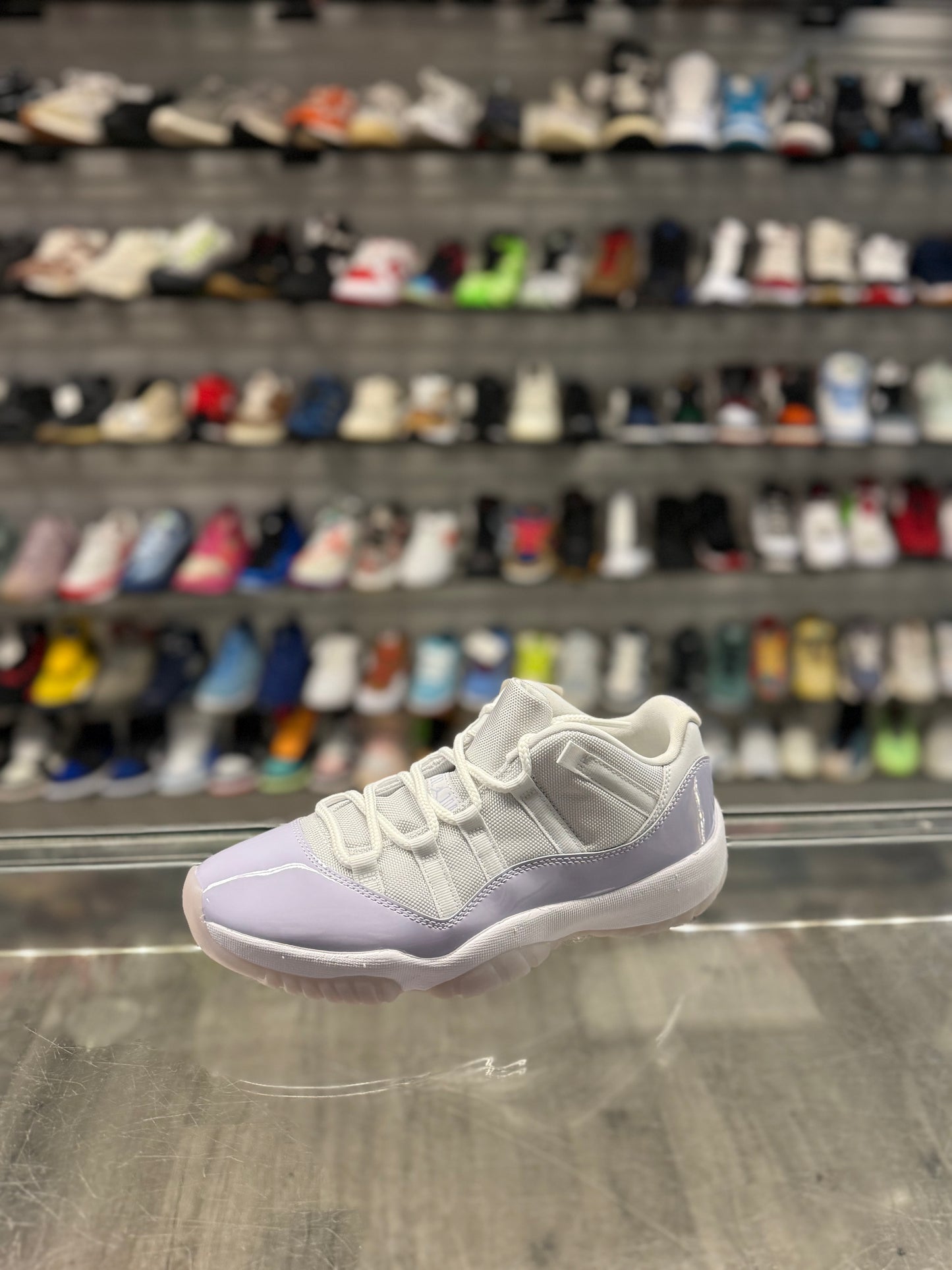 Air Jordan 11 Low Pure Violet