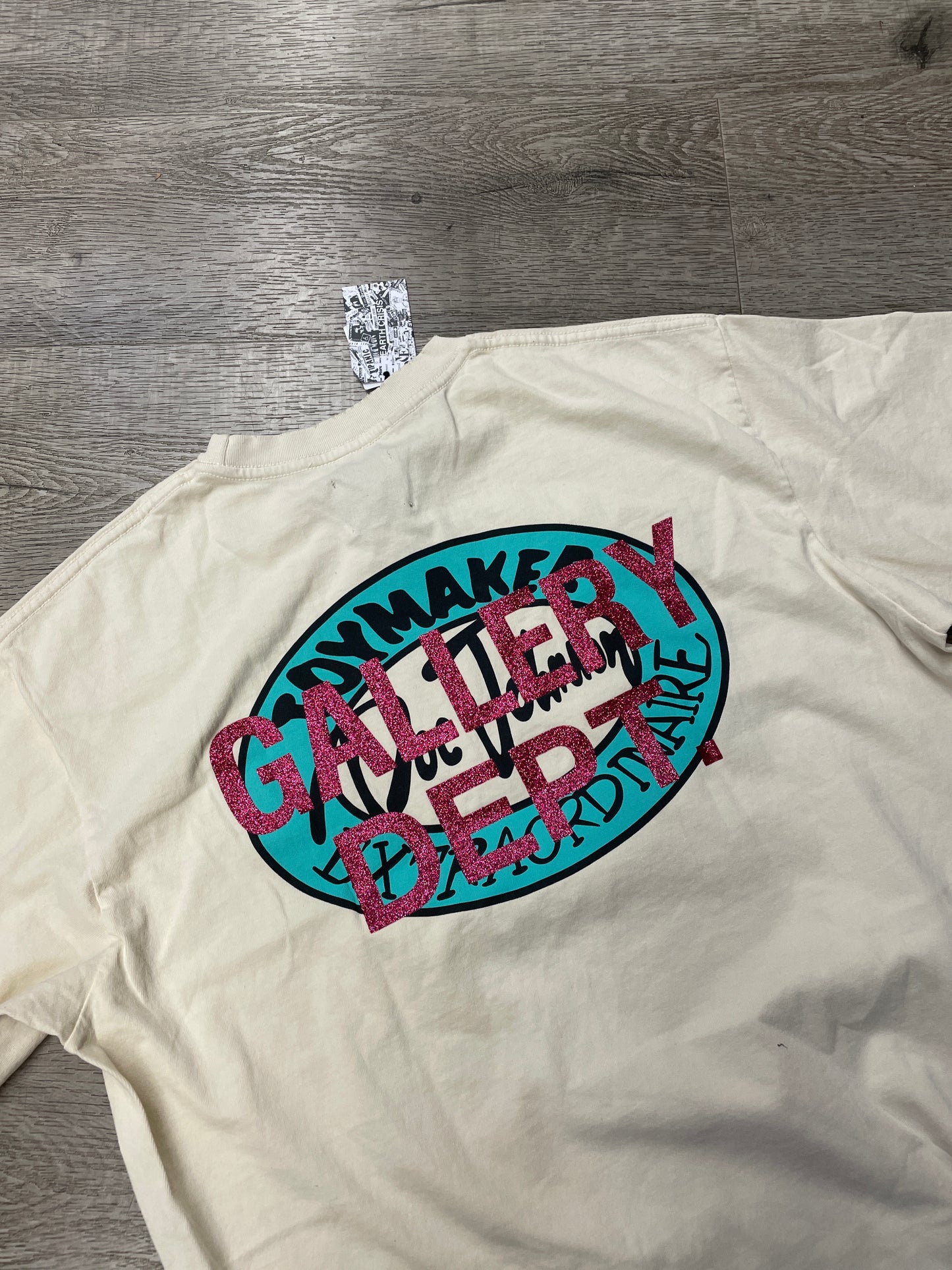 Gallery Dept. Doc Johnson Tee Cream (Battery Eyeball)