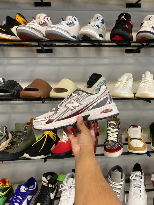 New Balance 740 Mercury Red Castlerock