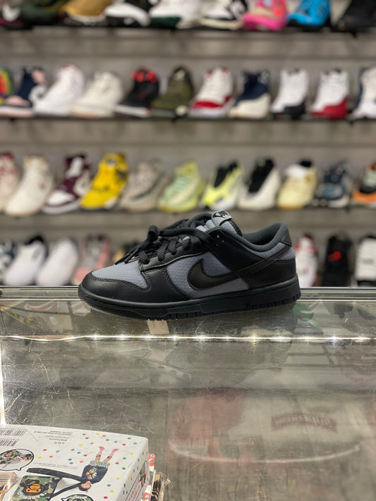 Nike Dunk Low Off-Noir Smoke Grey