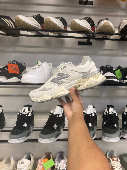 New Balance 9060 Sea Salt