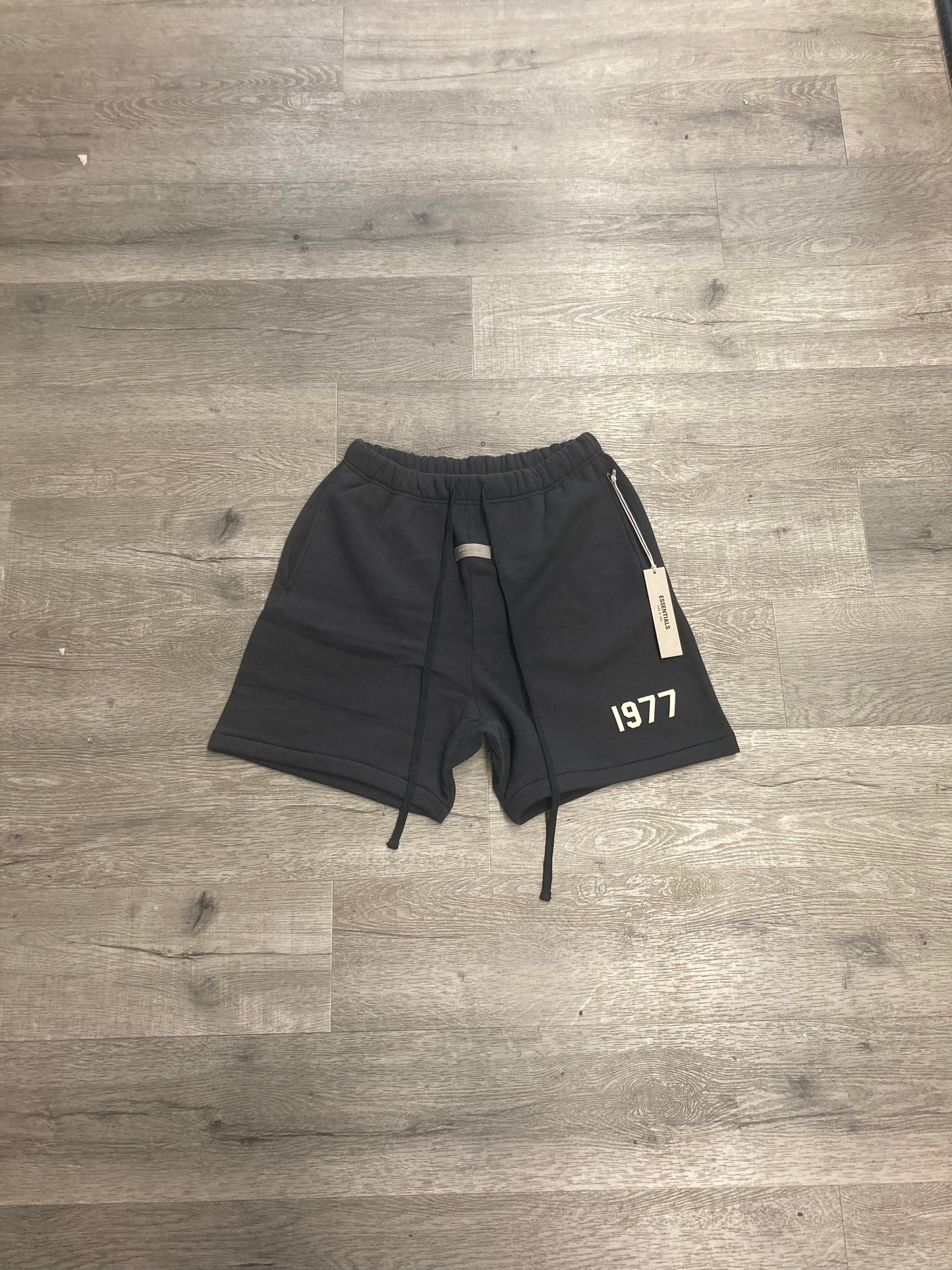 Fear of God Essentials Iron Short