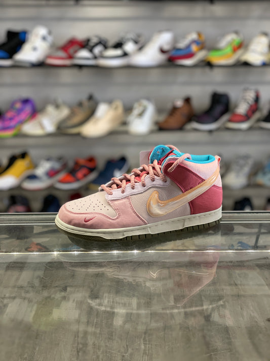 Strawberry Milk Nike SB Mid