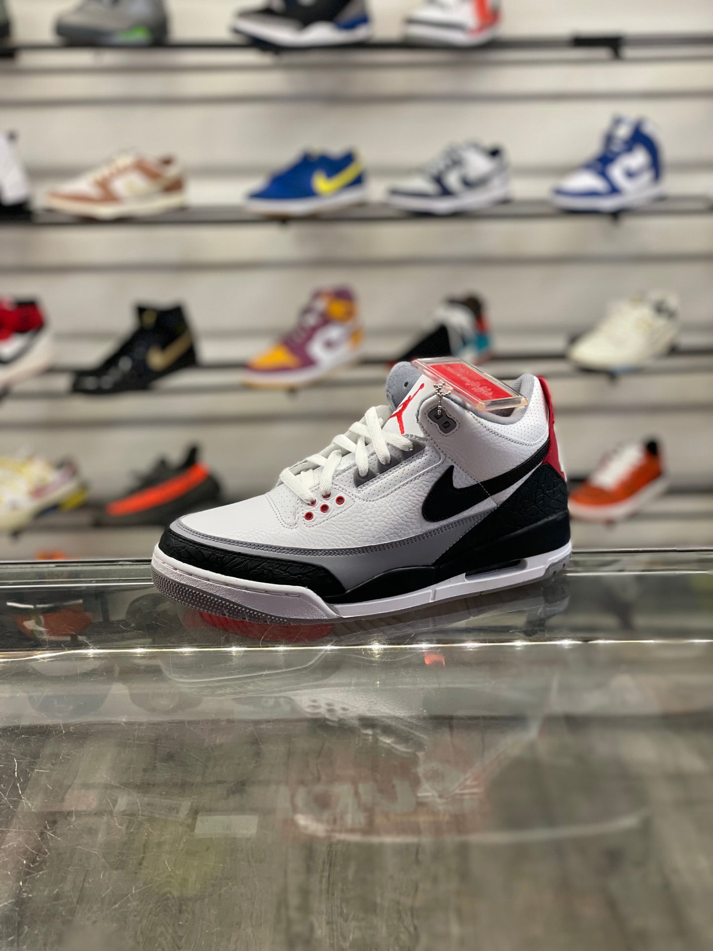 Air Jordan 3 Tinker OG