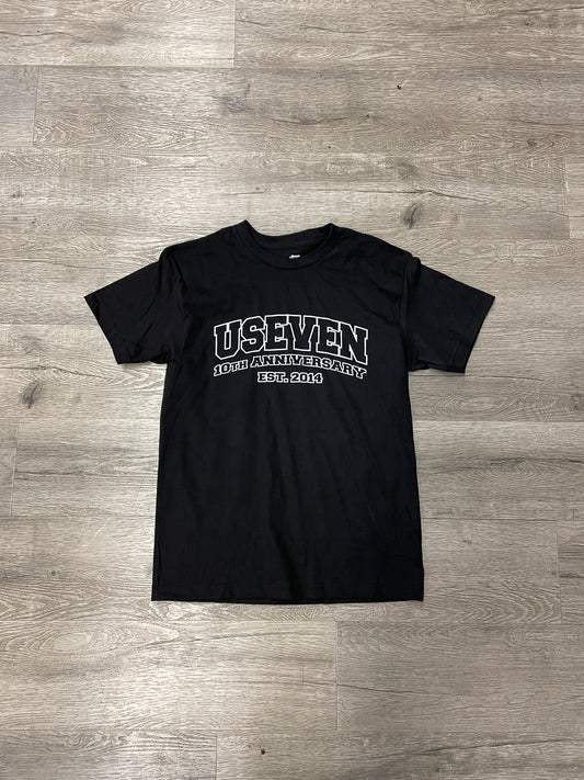 Useven Anniversary Basic Tee