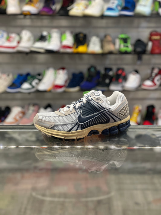 Nike Zoom Vomero 5 Thunder Blue Cream