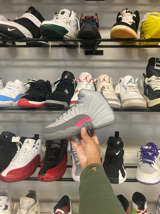 Air Jordan 12 Wolf Grey Vivid Pink (GS)