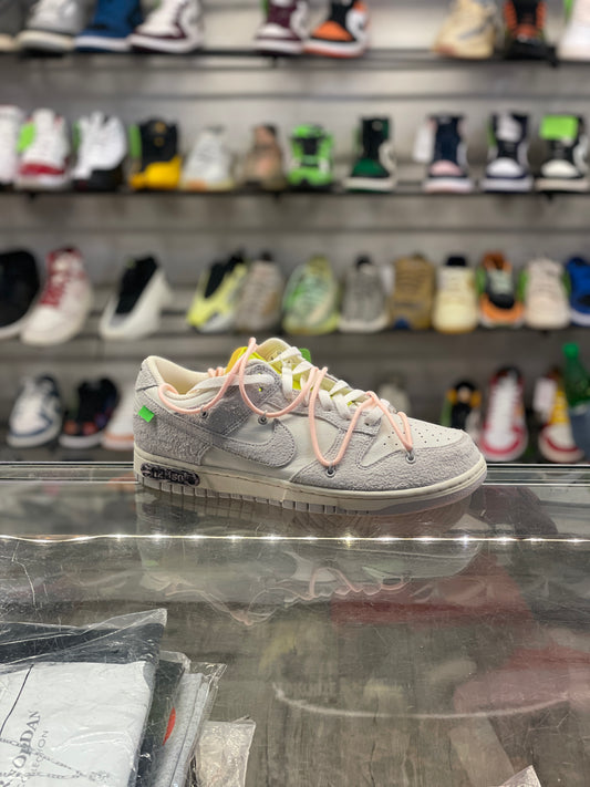Off-White Nike Dunk Low Lot 12