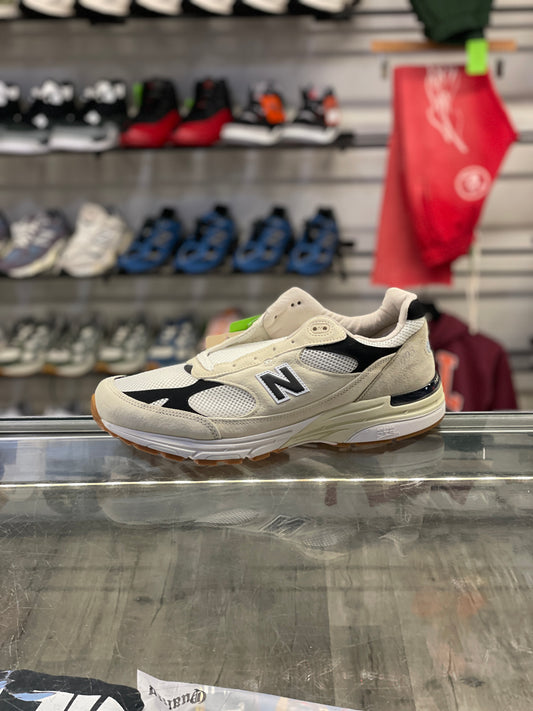 Teddy Santis New Balance 993 Cream