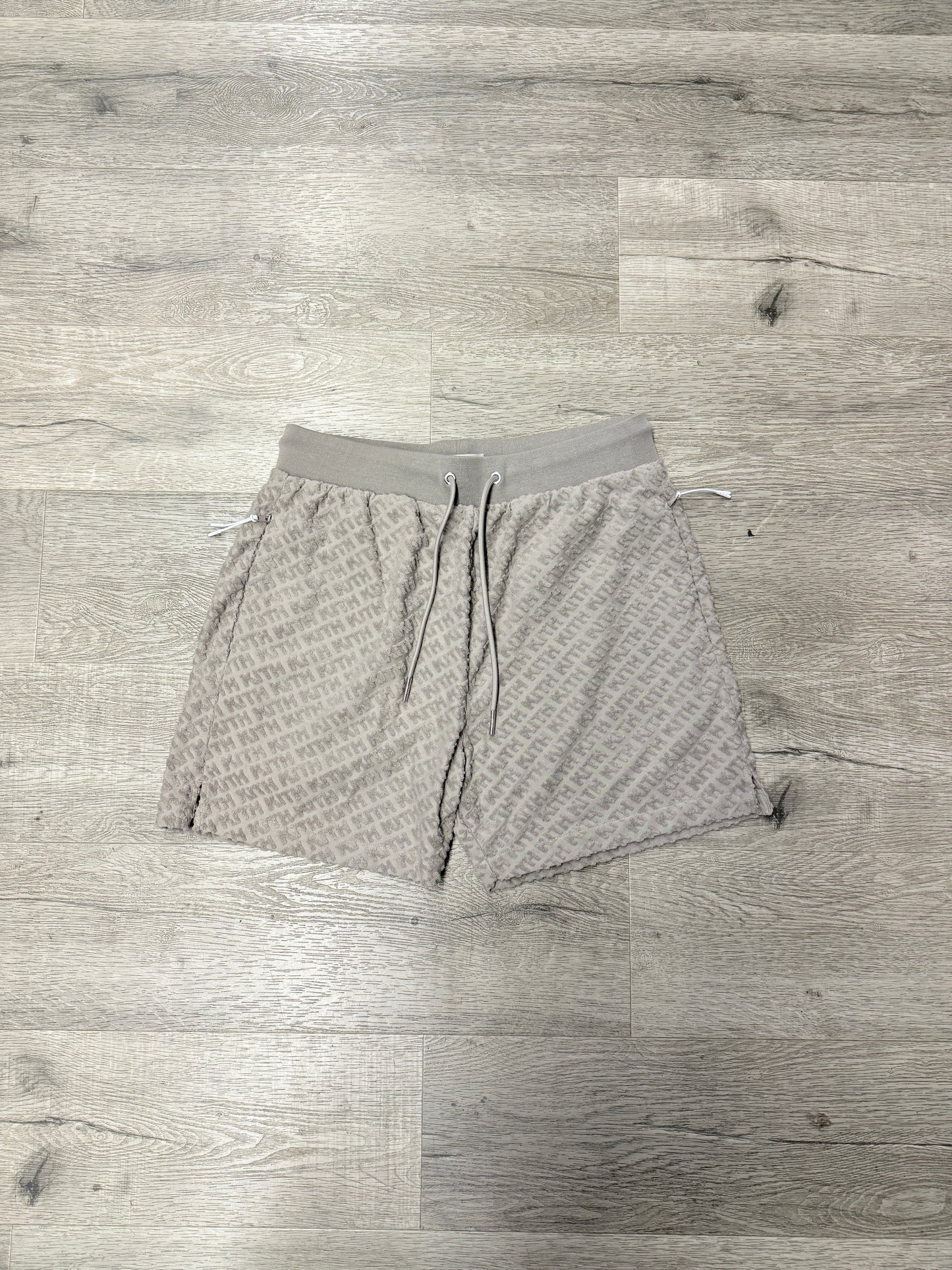 Kith Graham Short Tan