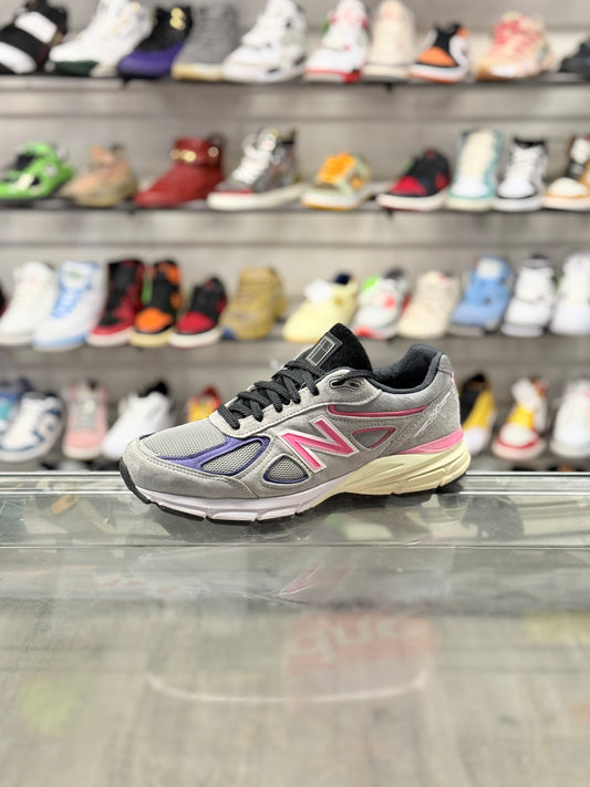 Kith New Balance 990 Arrows