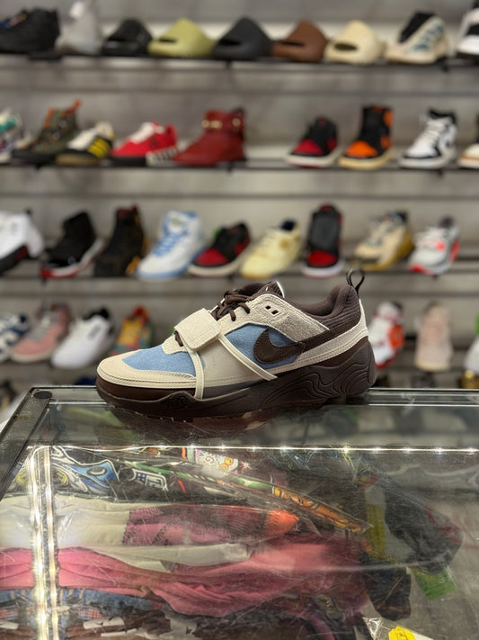 Travis Scott Nike Zoom Field Jaxx Brown/Blue