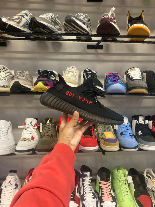Adidas Yeezy 350 Boost V2 Bred