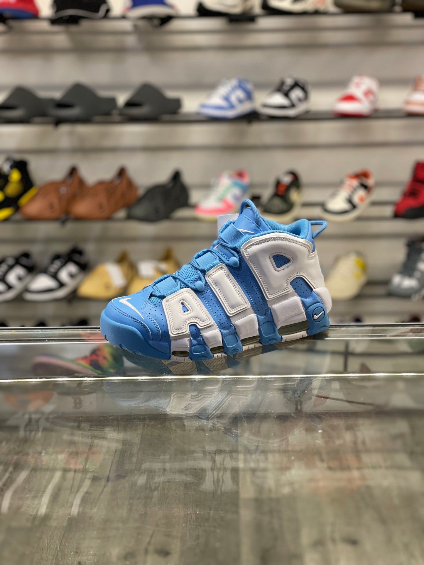 Nike Air More Up Tempo UNC