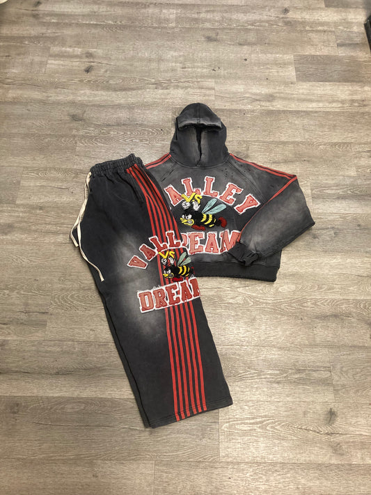 Vale Forever Anthem Pullover Black/Red