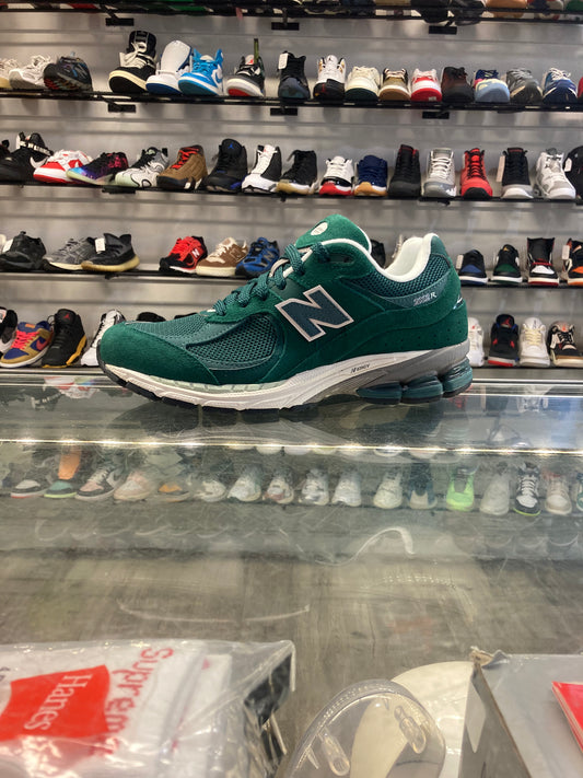 New Balance 2002R Sea salt Bright Green