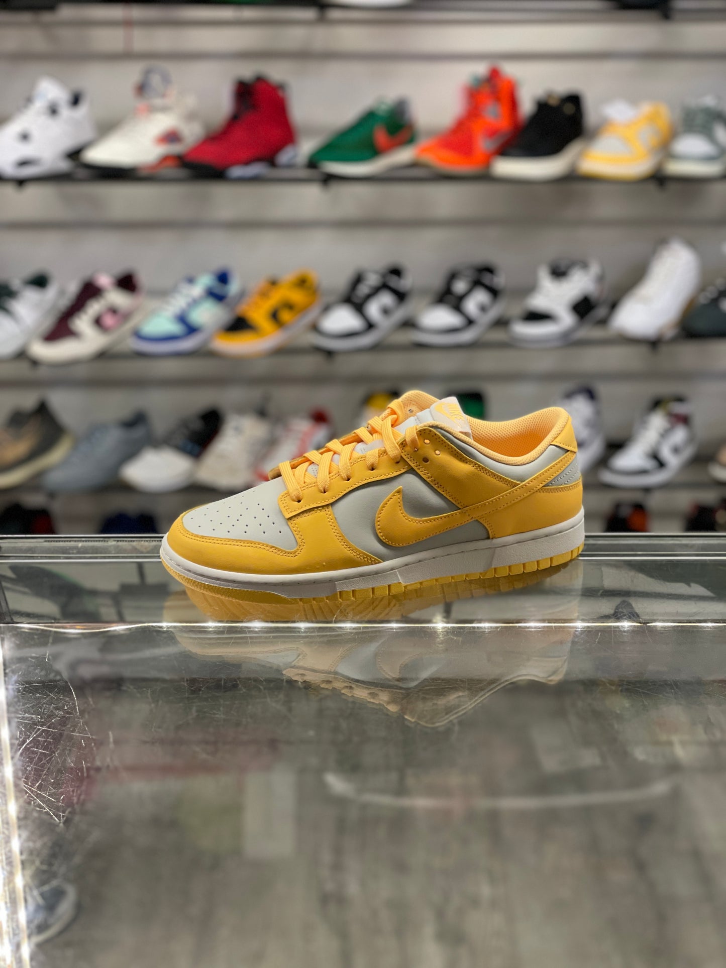 Nike Dunk Low Citron Pulse