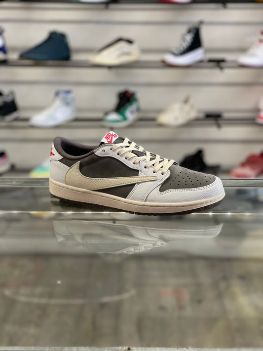 Air Jordan 1 Low Travis Scott Reverse Mocha