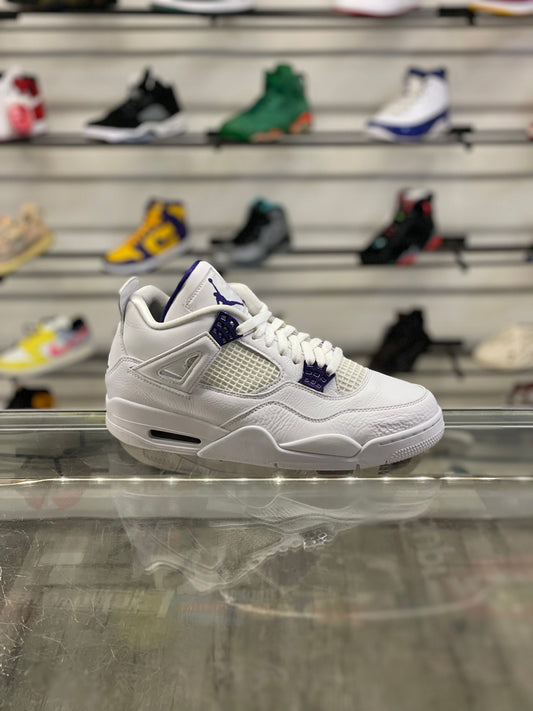 Air Jordan 4 Metallic Purple