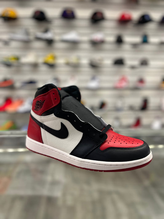 Air Jordan 1 High Bred Toe