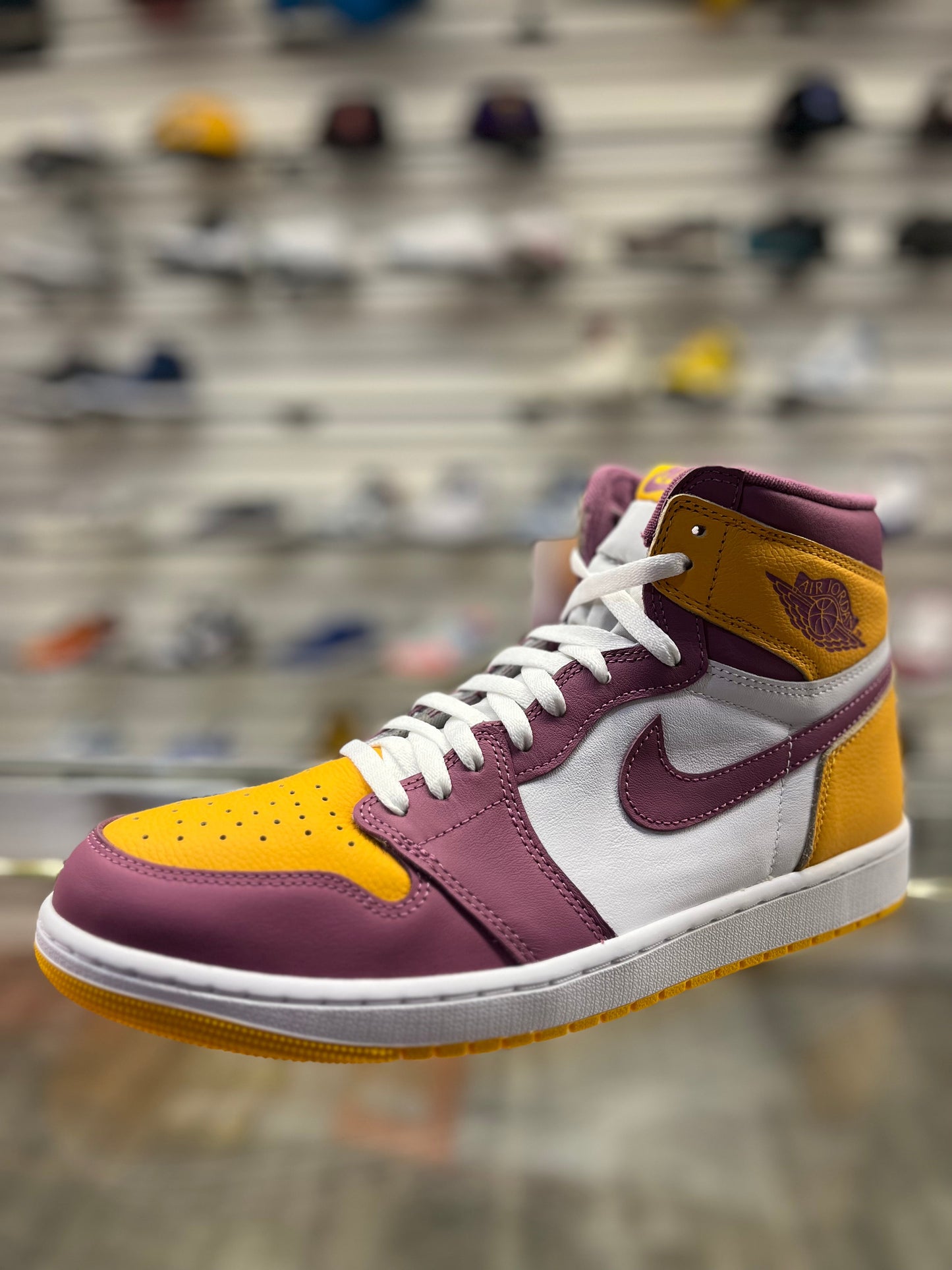 Air Jordan 1 Brotherhood